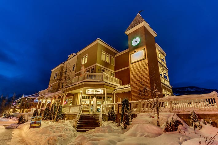 Winter in Pemberton, dining.