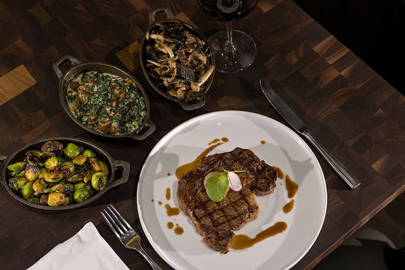 whistler dining bearfoot bistro