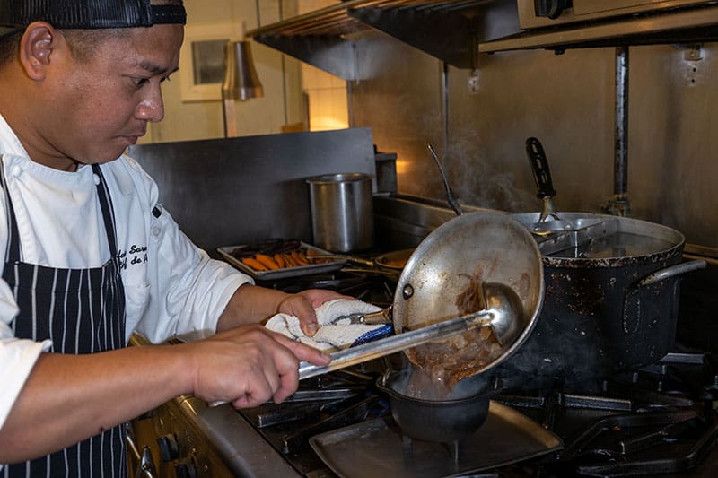 whistler dining bearfoot bistro