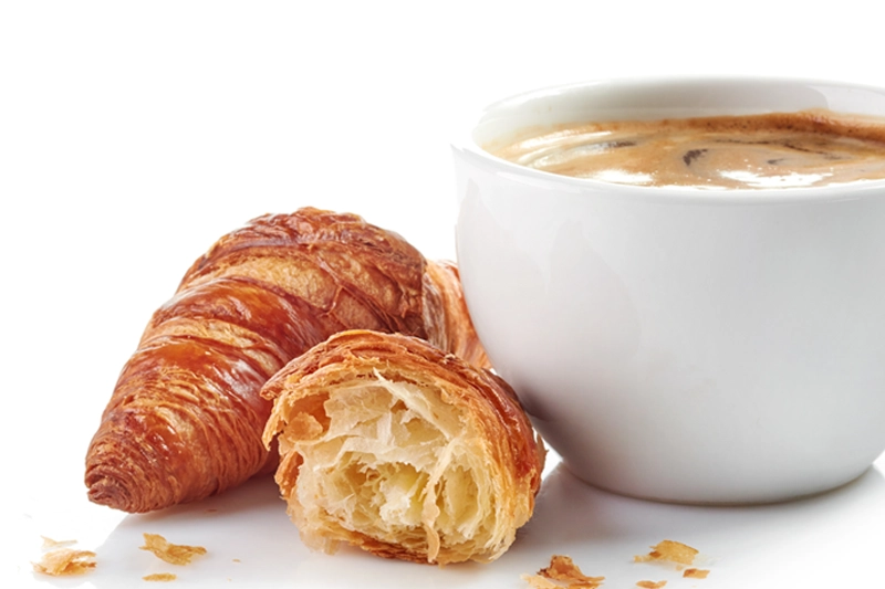 croissanr and cafe au lait