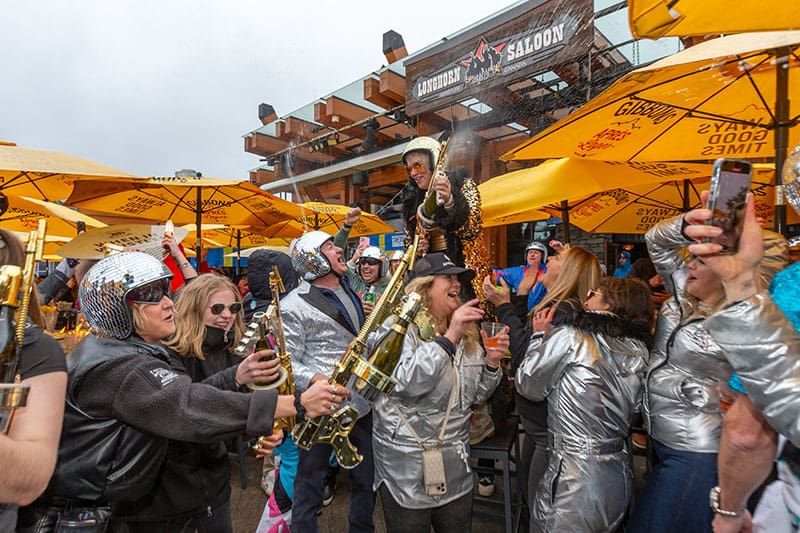 Local Vibe Longhorn Saloon